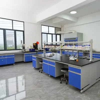 High-Performance Liquid Chromatography (HPLC) Equipment